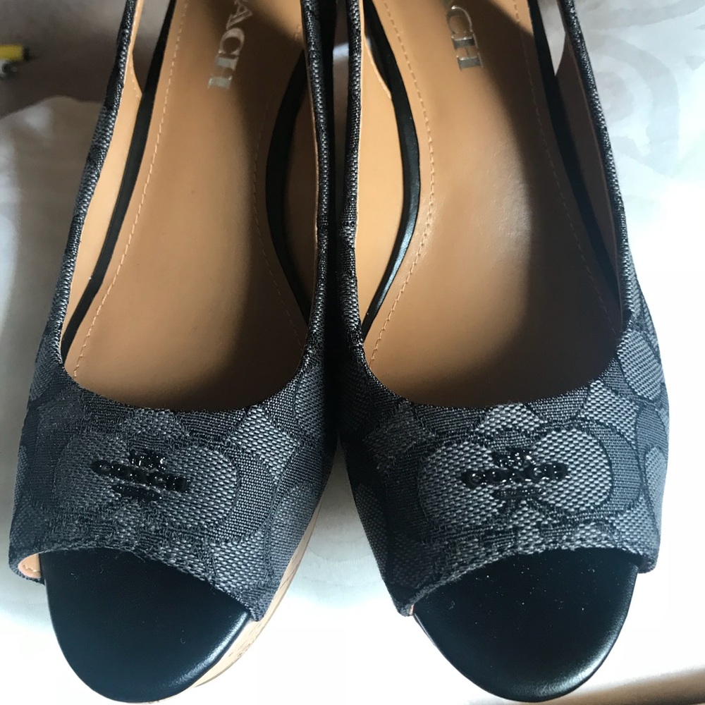 Coach shoes new